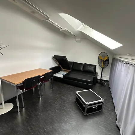 Raum Und Zeit Апартаменти *