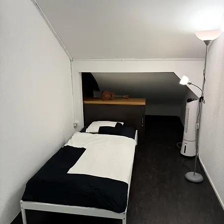 Daire Raum Und Zeit *